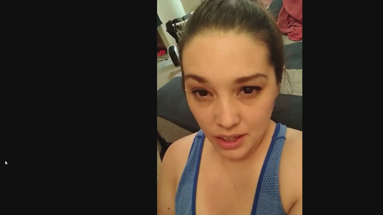 Selfie Video While Getting Cum All Over My Face Scrolller 0996