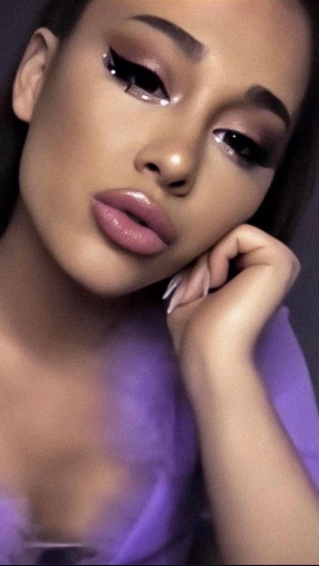 Ariana Grande’s face is literally porn Scrolller