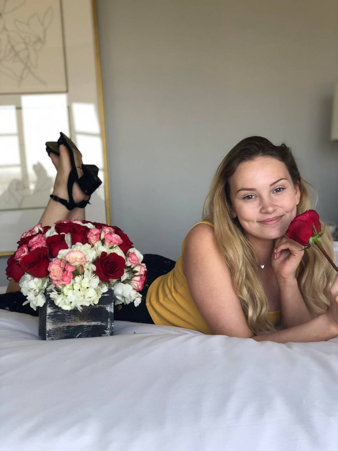 ASMR Darling | Scrolller