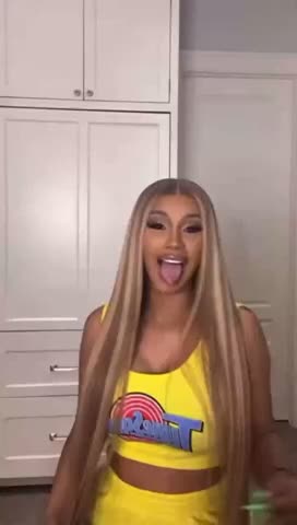 Cardi B Hot Sh*t Scrolller
