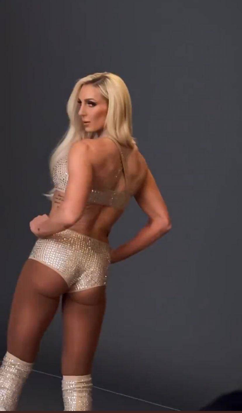 wwe Kiss Card Charlotte Flair シャーロット