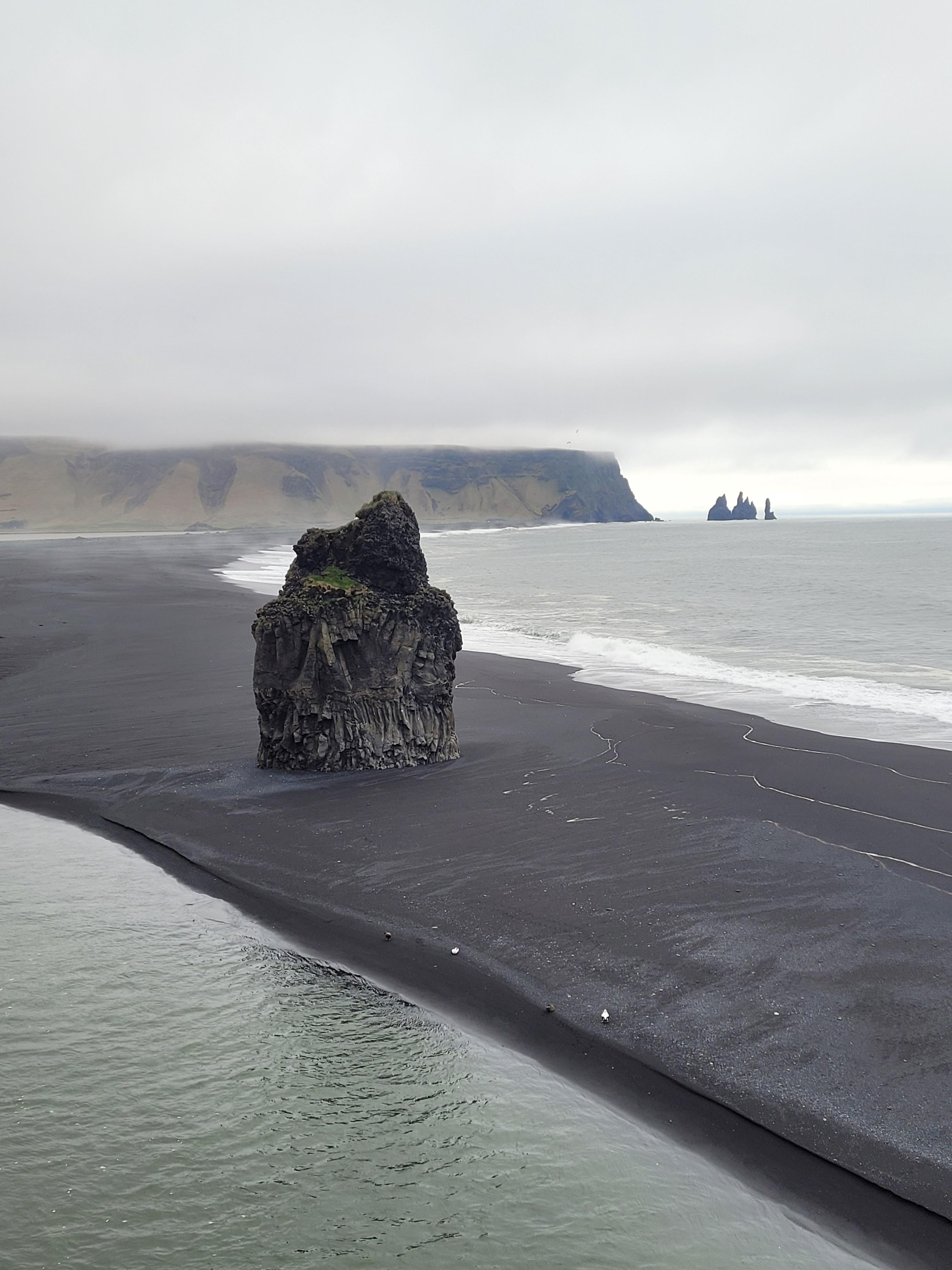 dyrh-laey-iceland-oc-3024x4032-scrolller