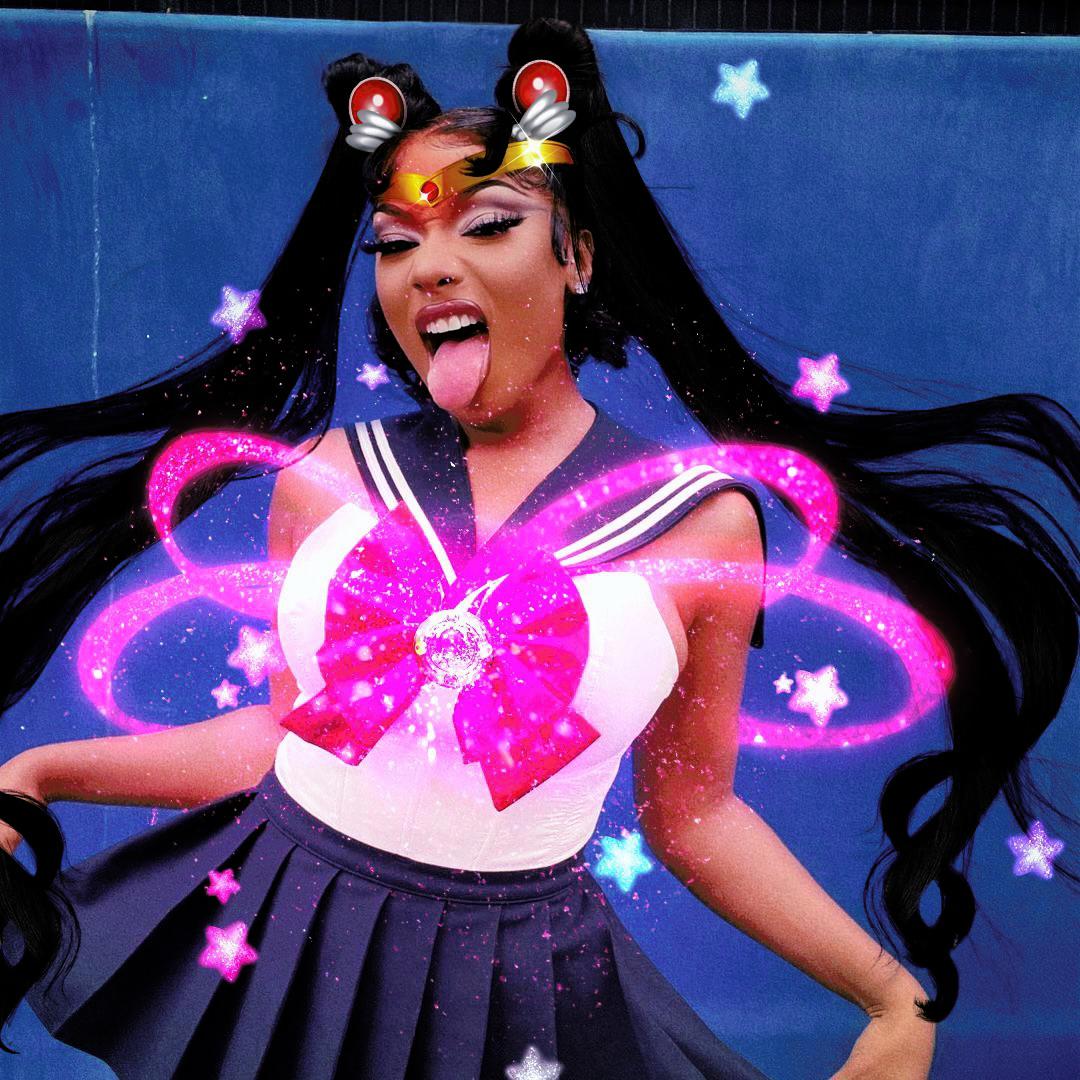 fan art, by me, of meg’s sailor moon costume🌙 Scrolller