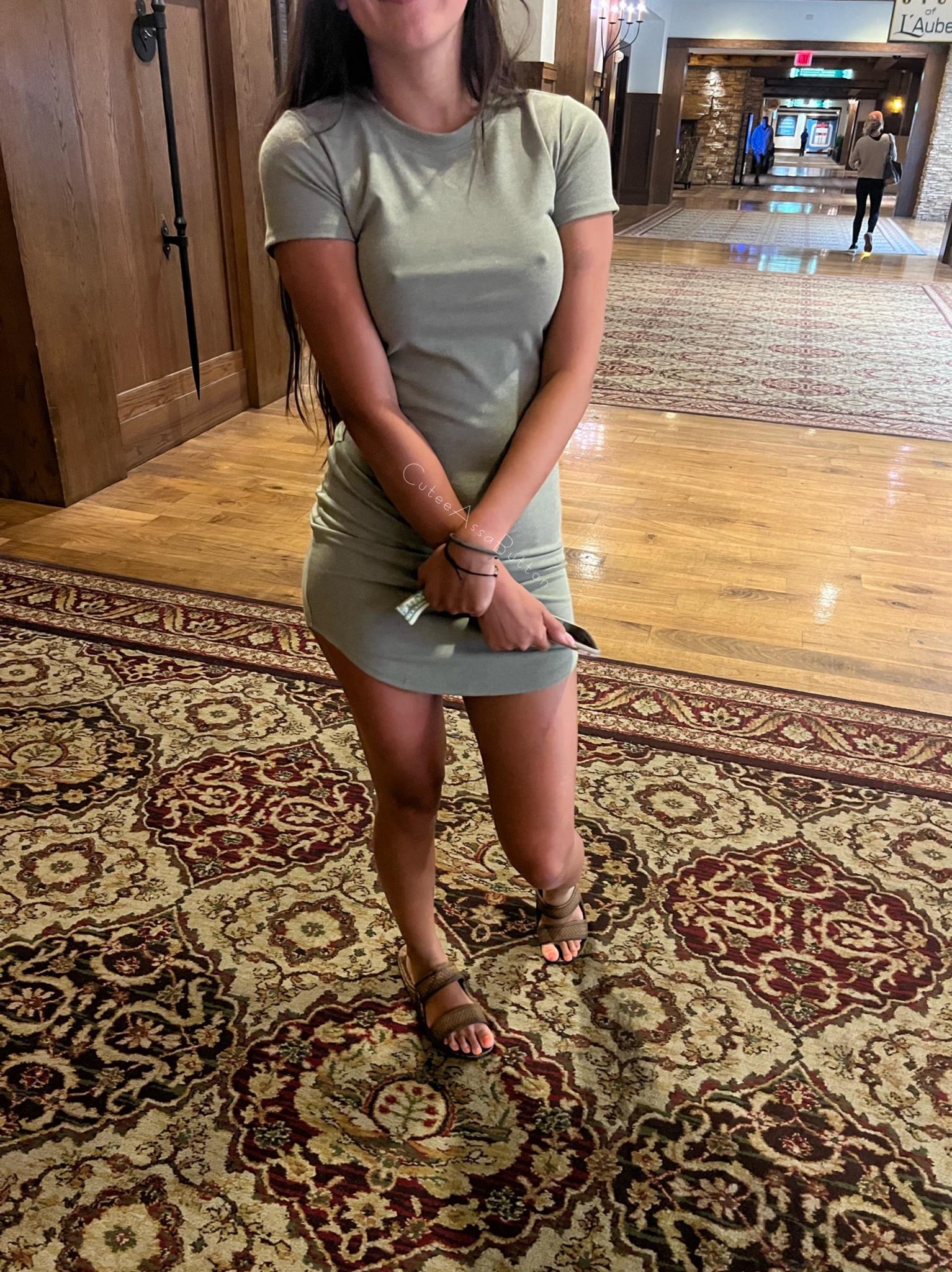 Felt cute in this dress | Scrolller