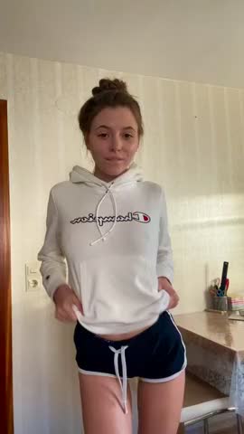 Freshly teen body. Older guys are always welcomed | Scrolller