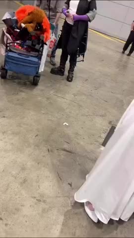 Full Nipple exposed on cosplayer wearing white! | Scrolller