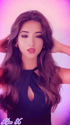 Gif: In Need Of A Bimbo Model | Scrolller