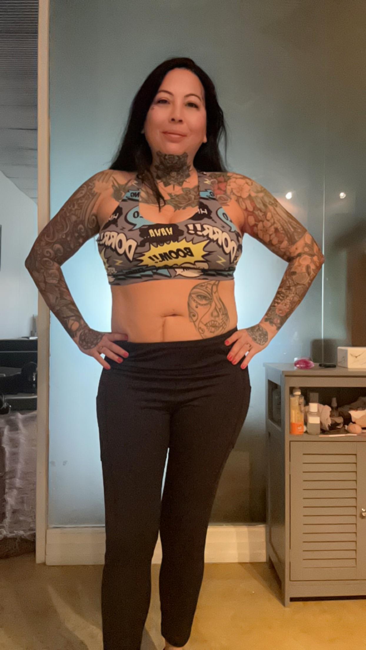 Gym day for this cougar! | Scrolller