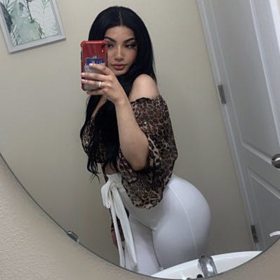 Hot Arabic wife Scrolller