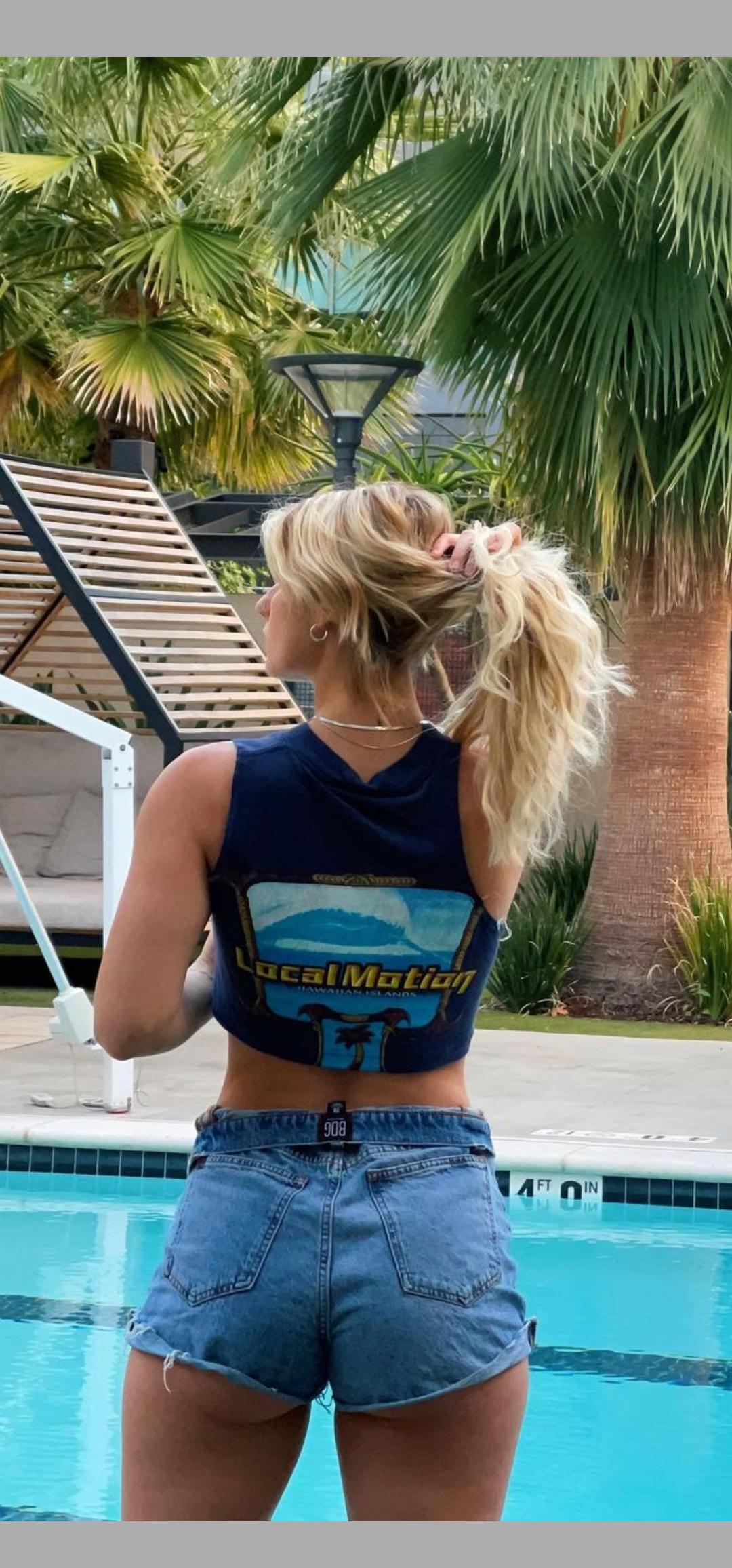 Jerk session to Faith Ordway | Scrolller