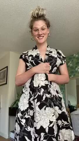 Longer, harder version on my OnlyFans :P | Scrolller