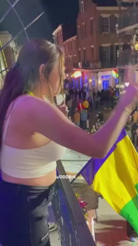 Love flashing my tits at Mardi Gras! | Scrolller