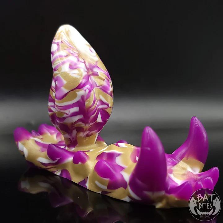 my first grinder! this peanut butter and jelly cutie by Bat Bites toys! 🥜🍇💕 Scrolller