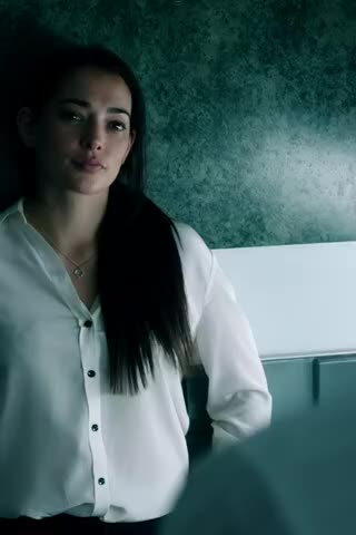 Natalie Martinez | Scrolller