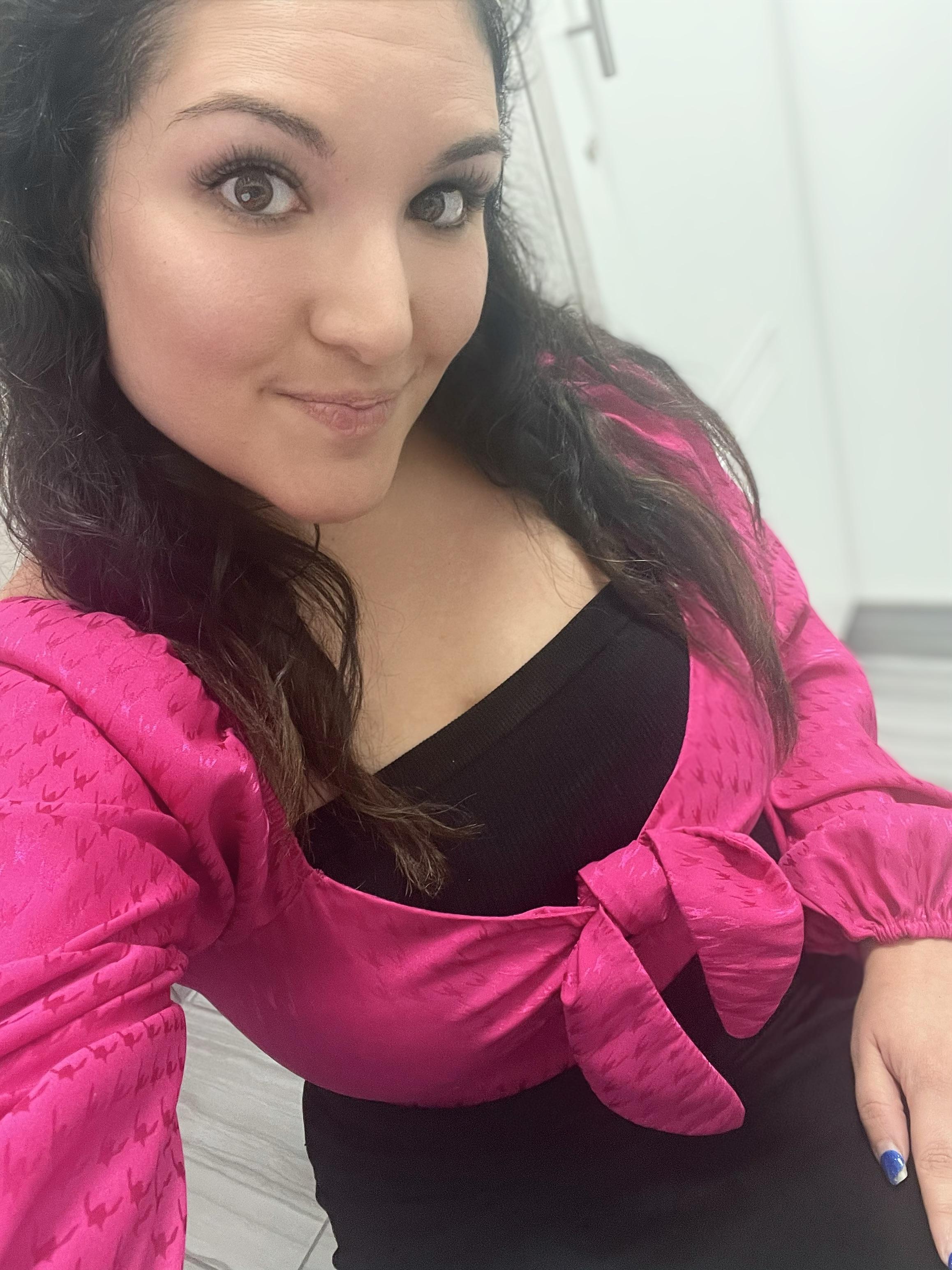 No panties under the work skirt today | Scrolller