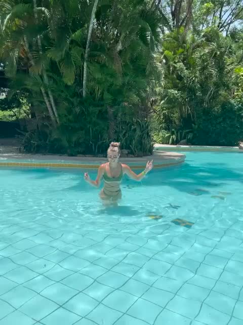 Pov: Me running to come give you head at the side of the pool | Scrolller