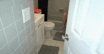 Riley Jean – Catching my Sister Being Too Horny Scrolller