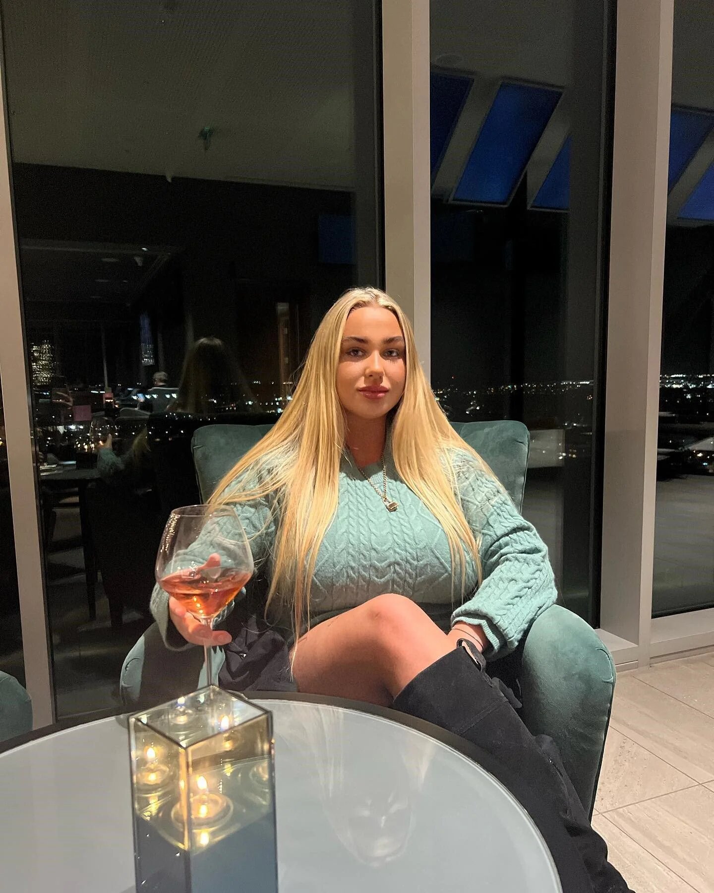 rooftop-with-a-view-scrolller