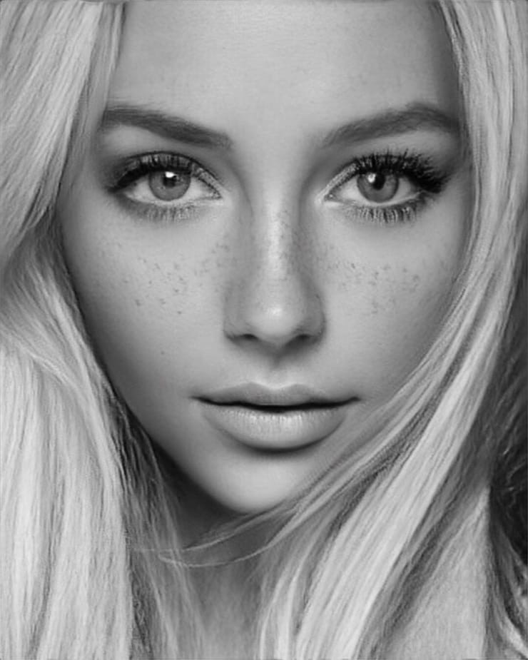 Riley G