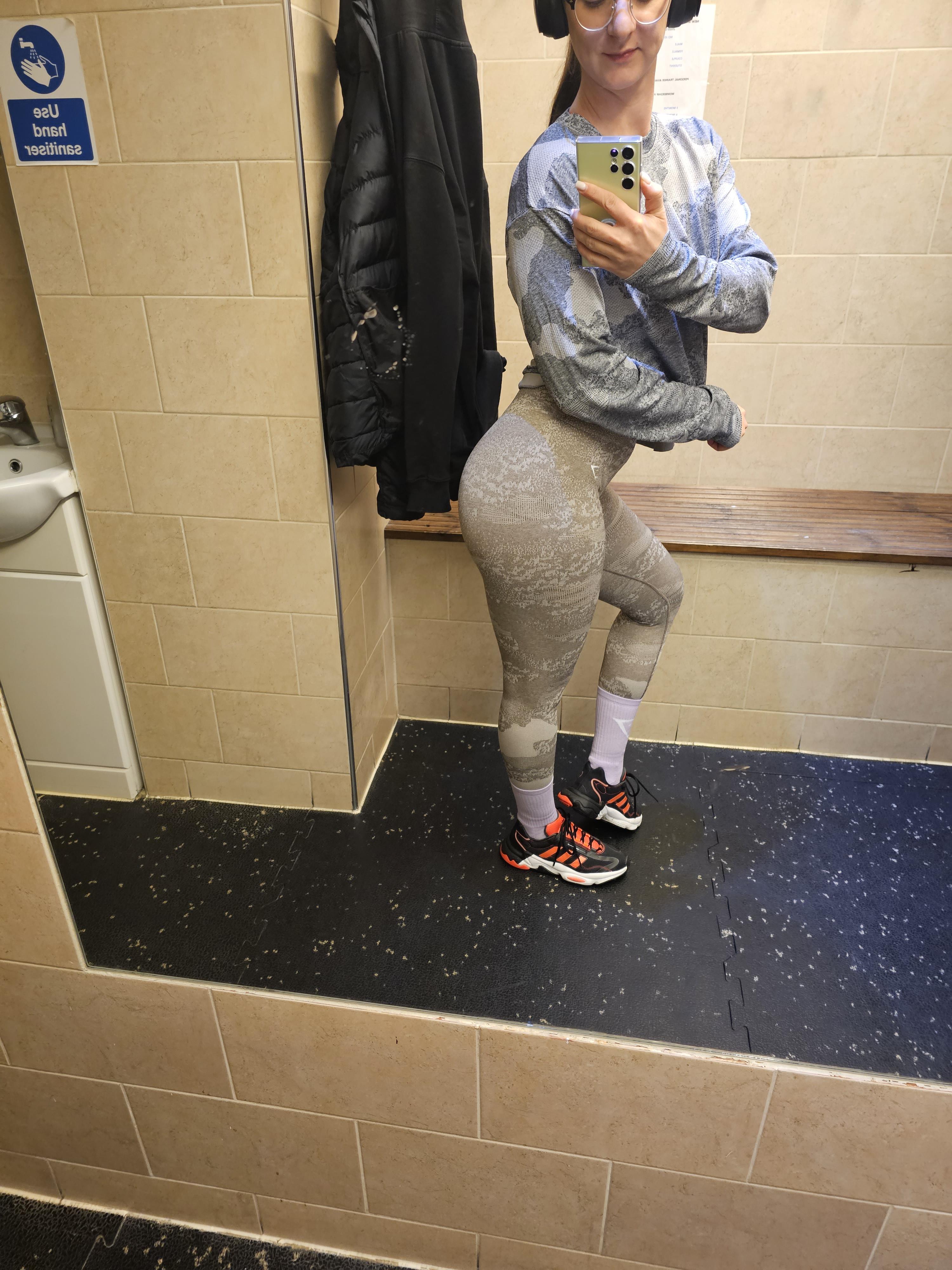 This Baggy Fit Will Hide My Muscles All Day At The Gym Scrolller This Baggy Fit Will Hide My Muscles All Day At The Gym Scrolller