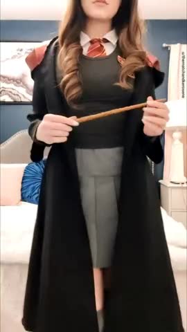 /u/thematchandkerosene is Hermione Granger | Scrolller