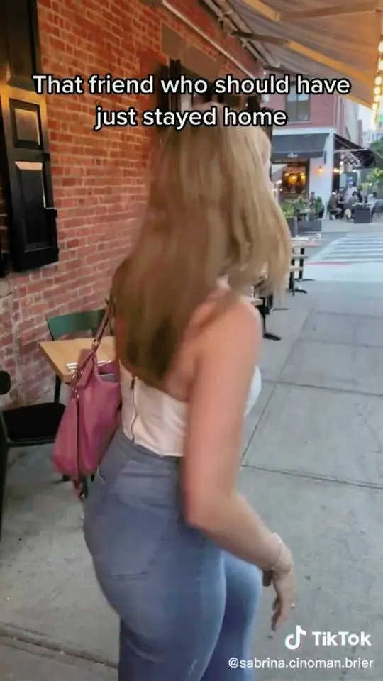walking away in slowmo