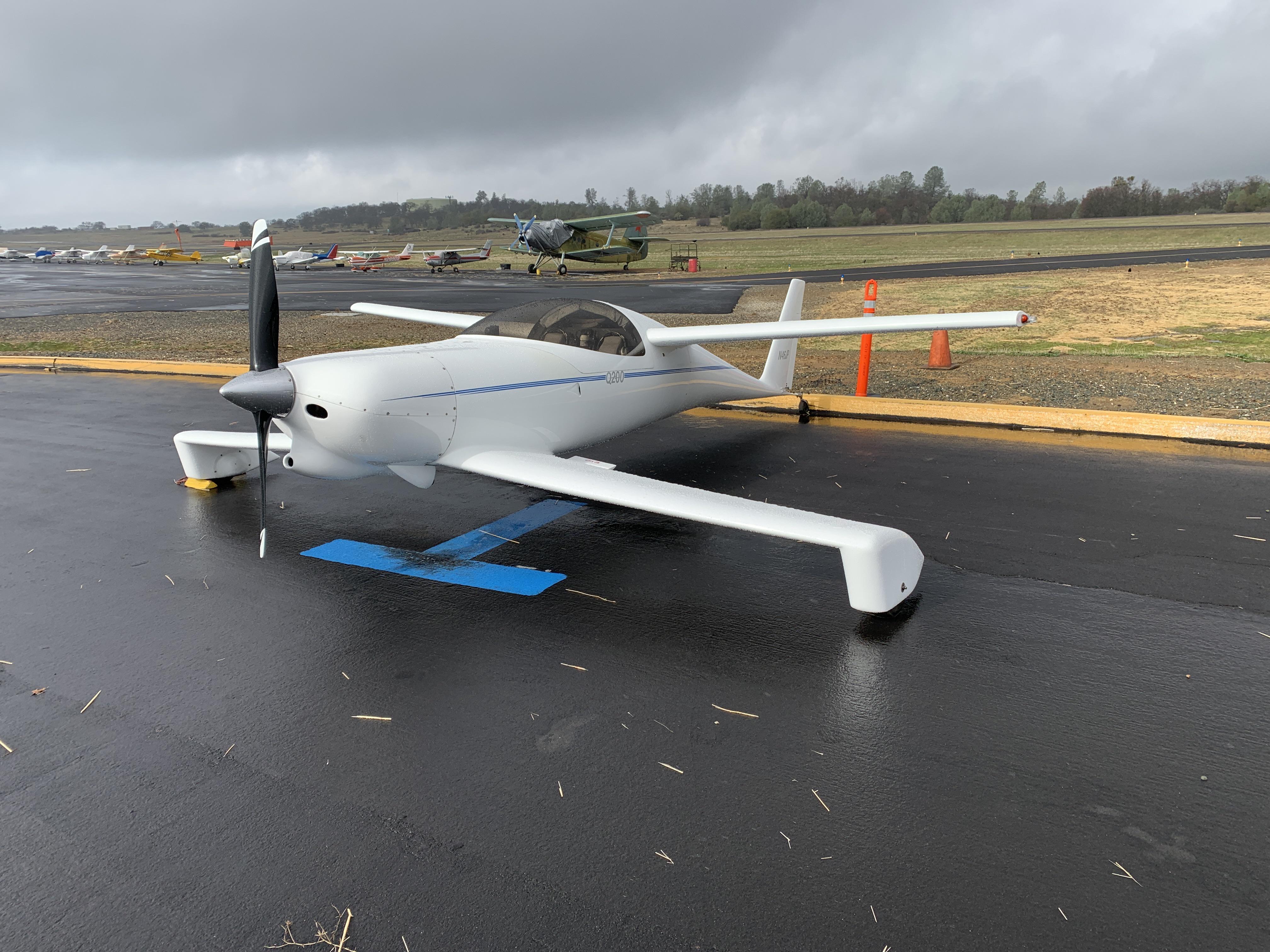 1999 Quickie Q-200 on the ramp at KAUN. | Scrolller
