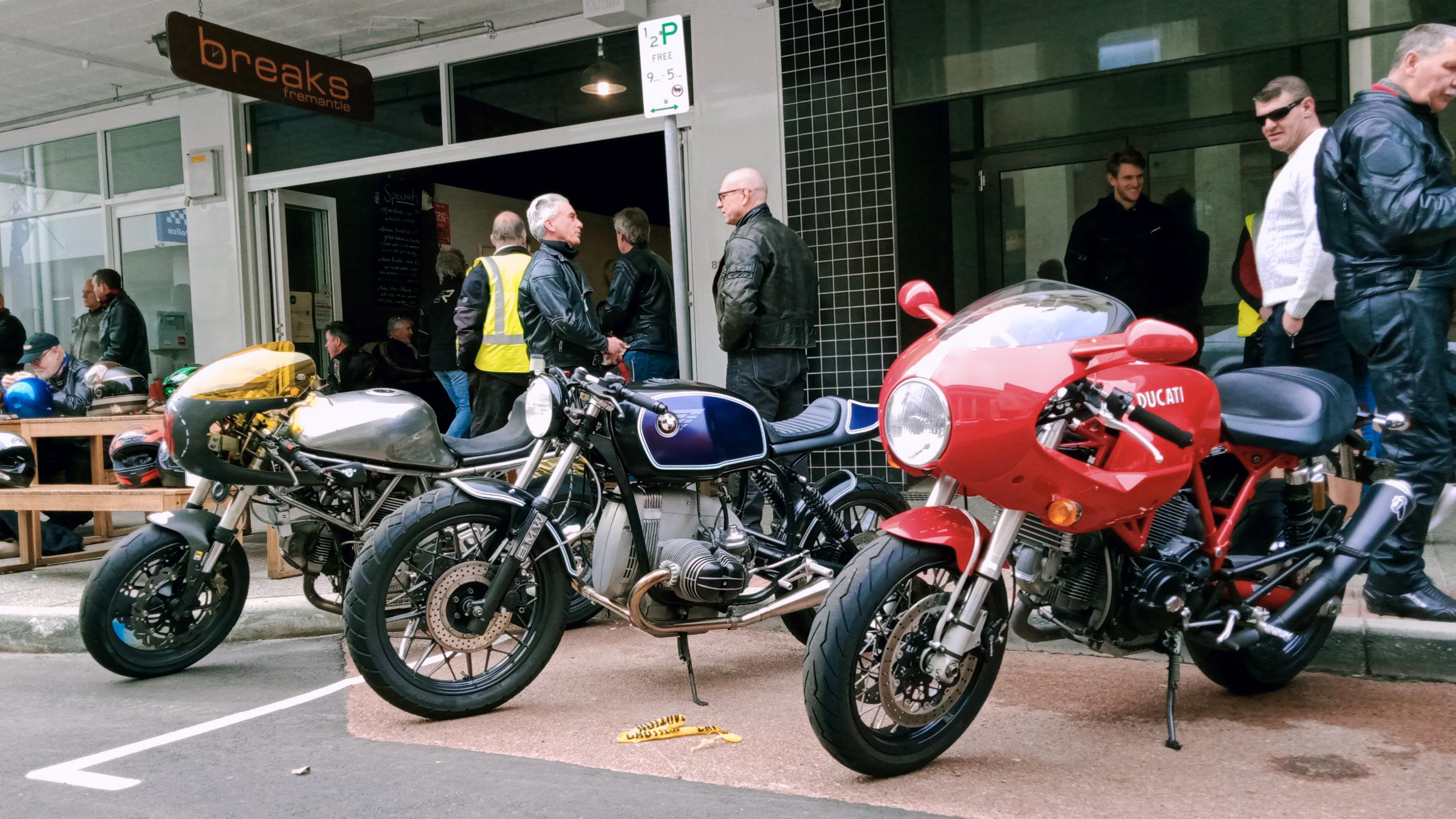 55 bikes turned up for a cafe racer meet today. Nice! | Scrolller