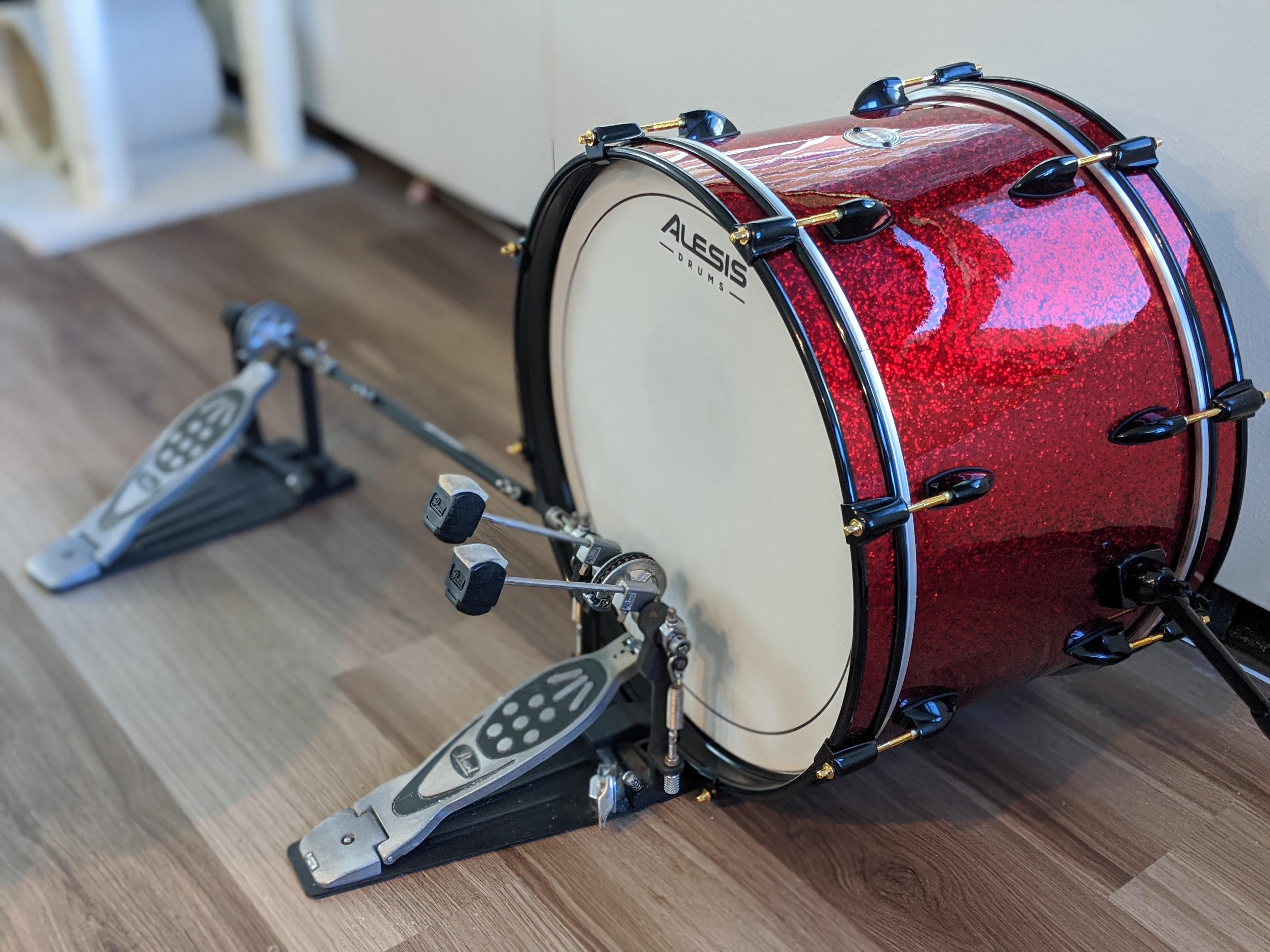 Alesis Strike Pro SE Bass Drum Dimensions 20"x14" Apparently Alesis