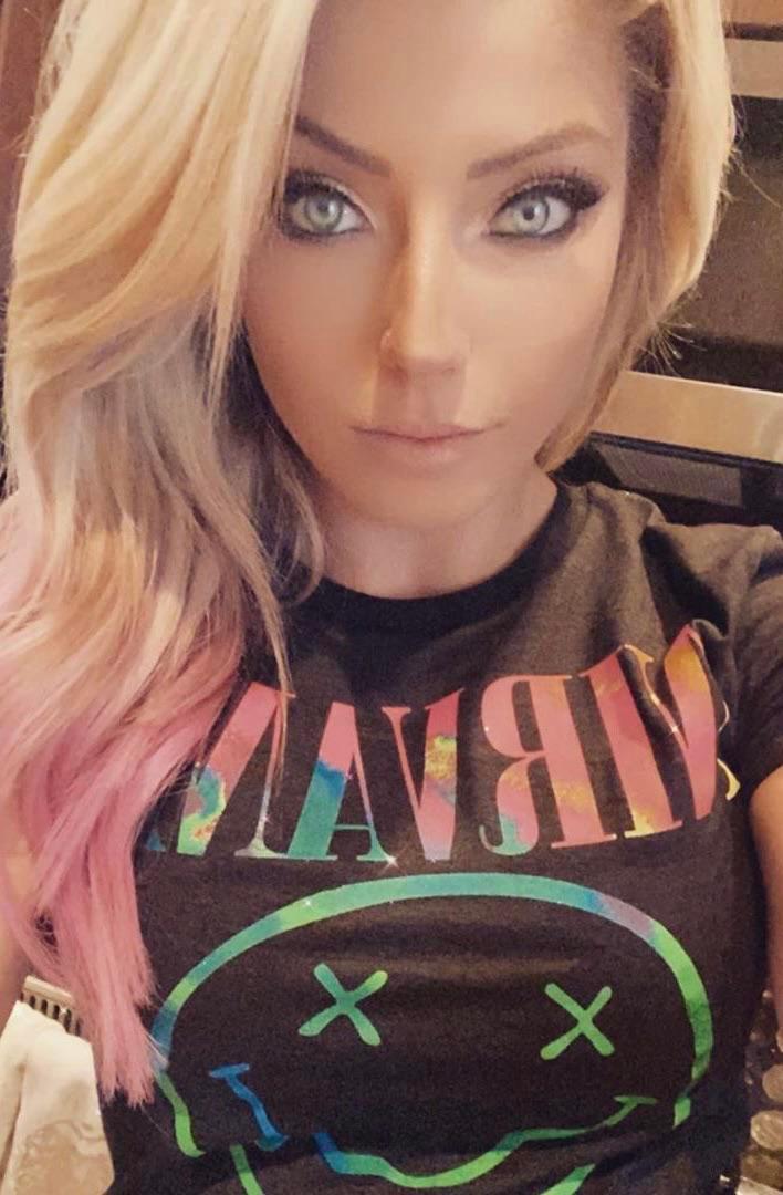 Alexa Bliss Scrolller