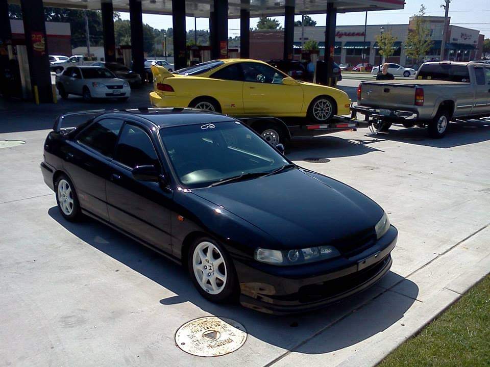 An old pic of my 4 door Integra Type R with my buddy's Type R in the ...