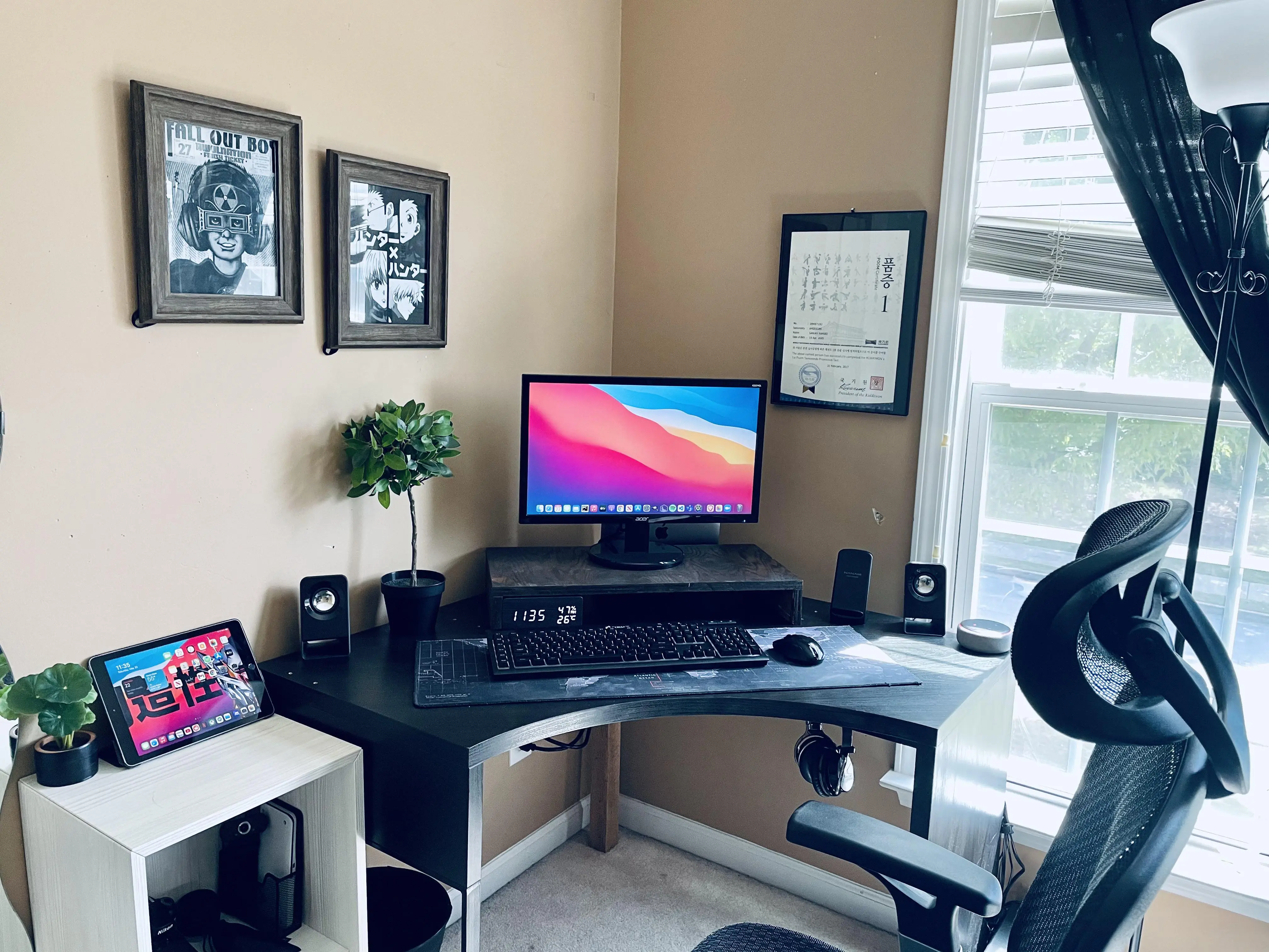 Apple Ecosystem setup | Scrolller
