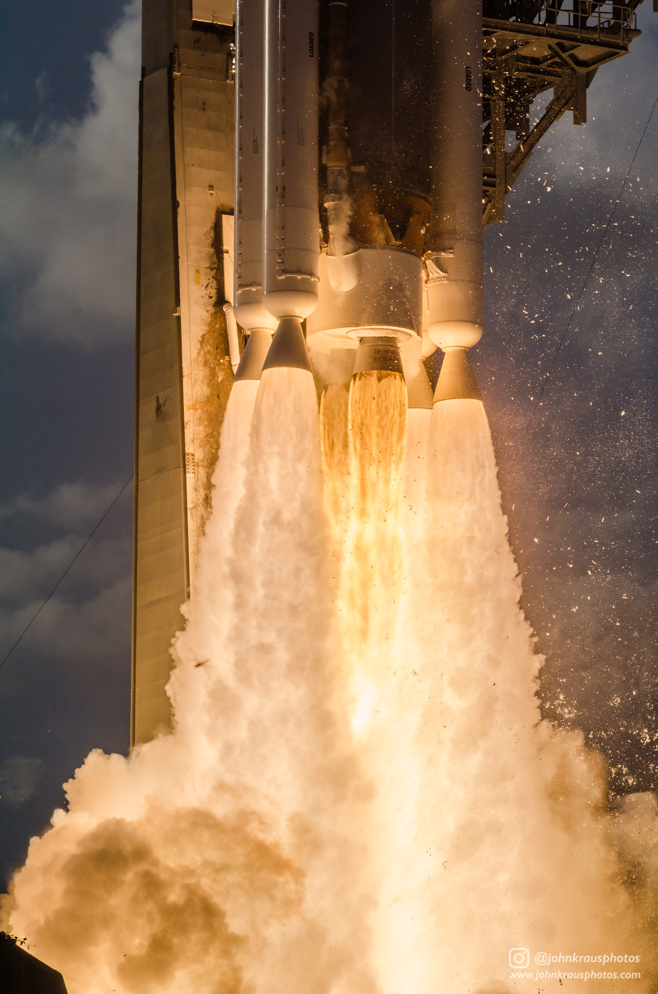 Atlas V’s RD-180 engine and four Aerojet Rocketdyne AJ-60A solid motors ...