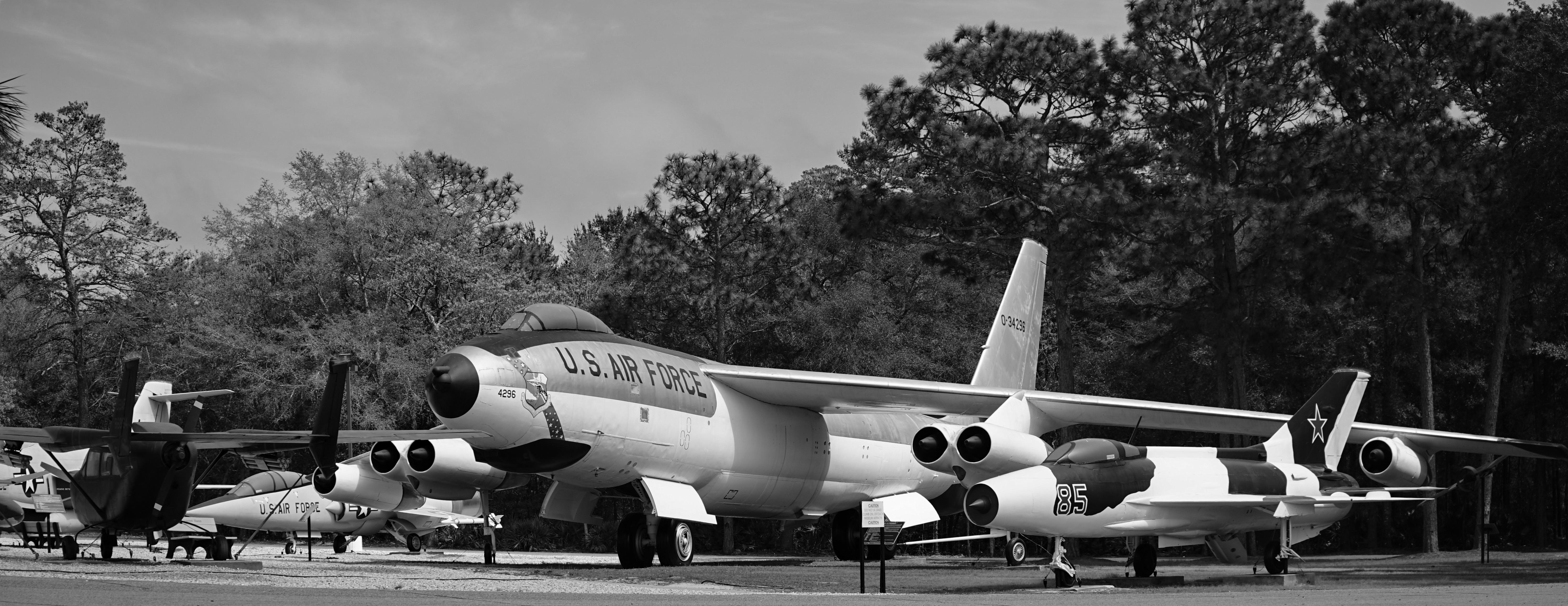 b-47-armament-museum-eglin-usab-fl-scrolller