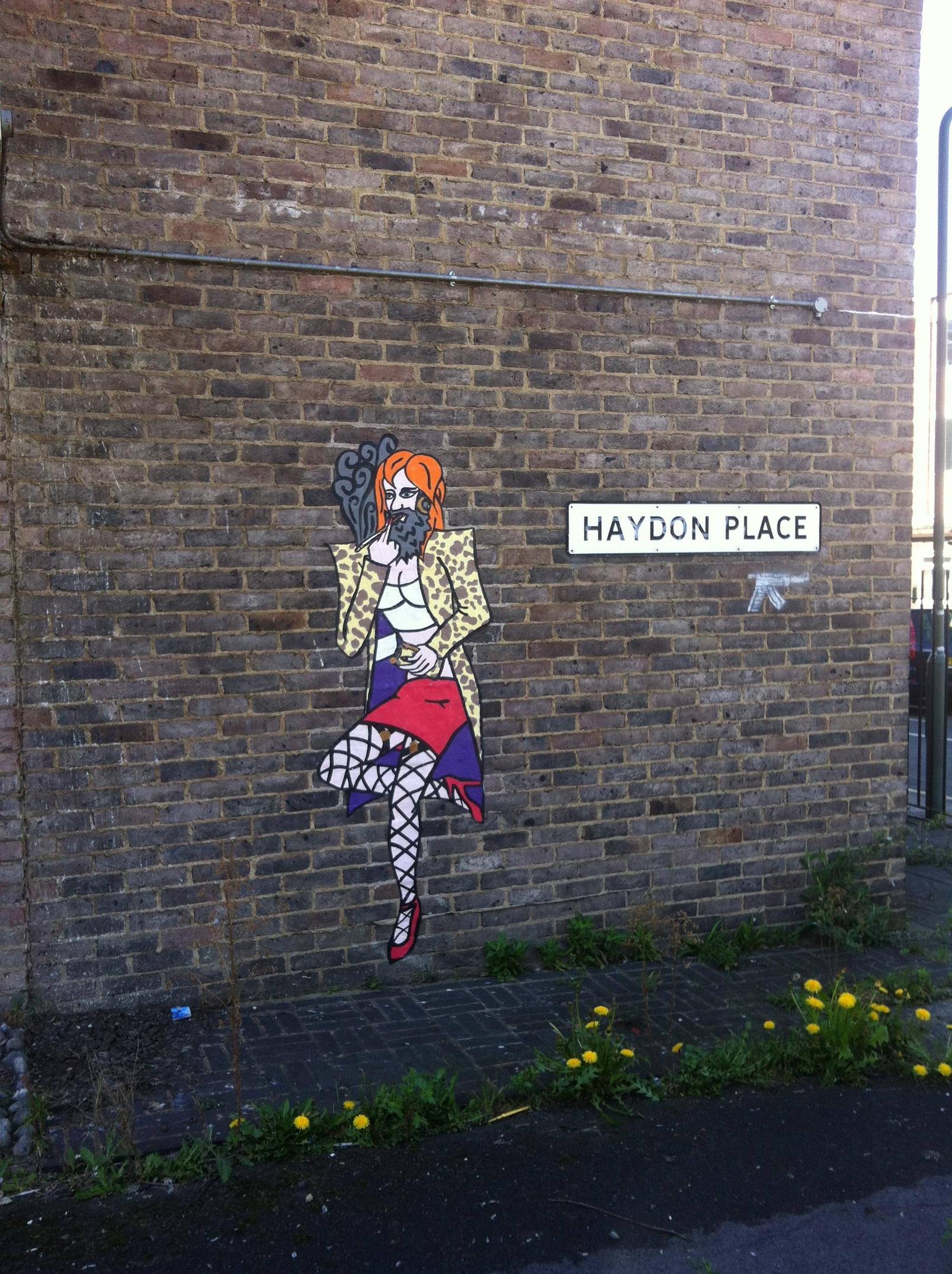 bearded-lady-graffiti-in-guildford-scrolller