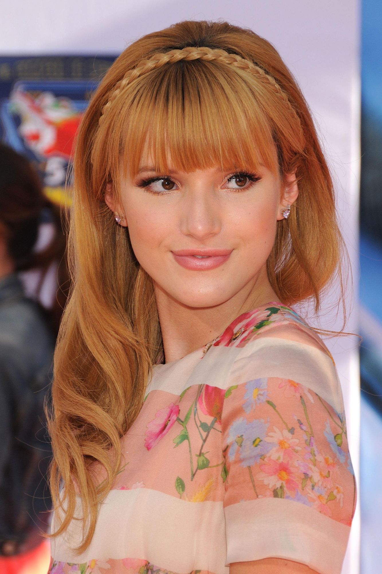 Bella Thorne | Scrolller