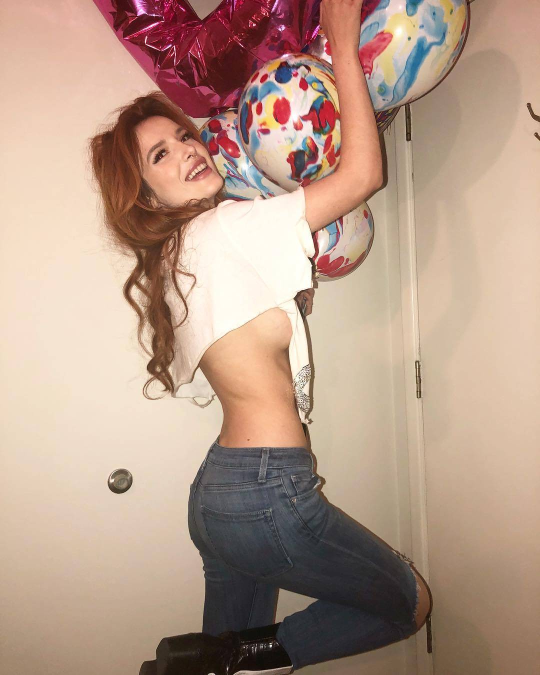 Bella Thorne Fake