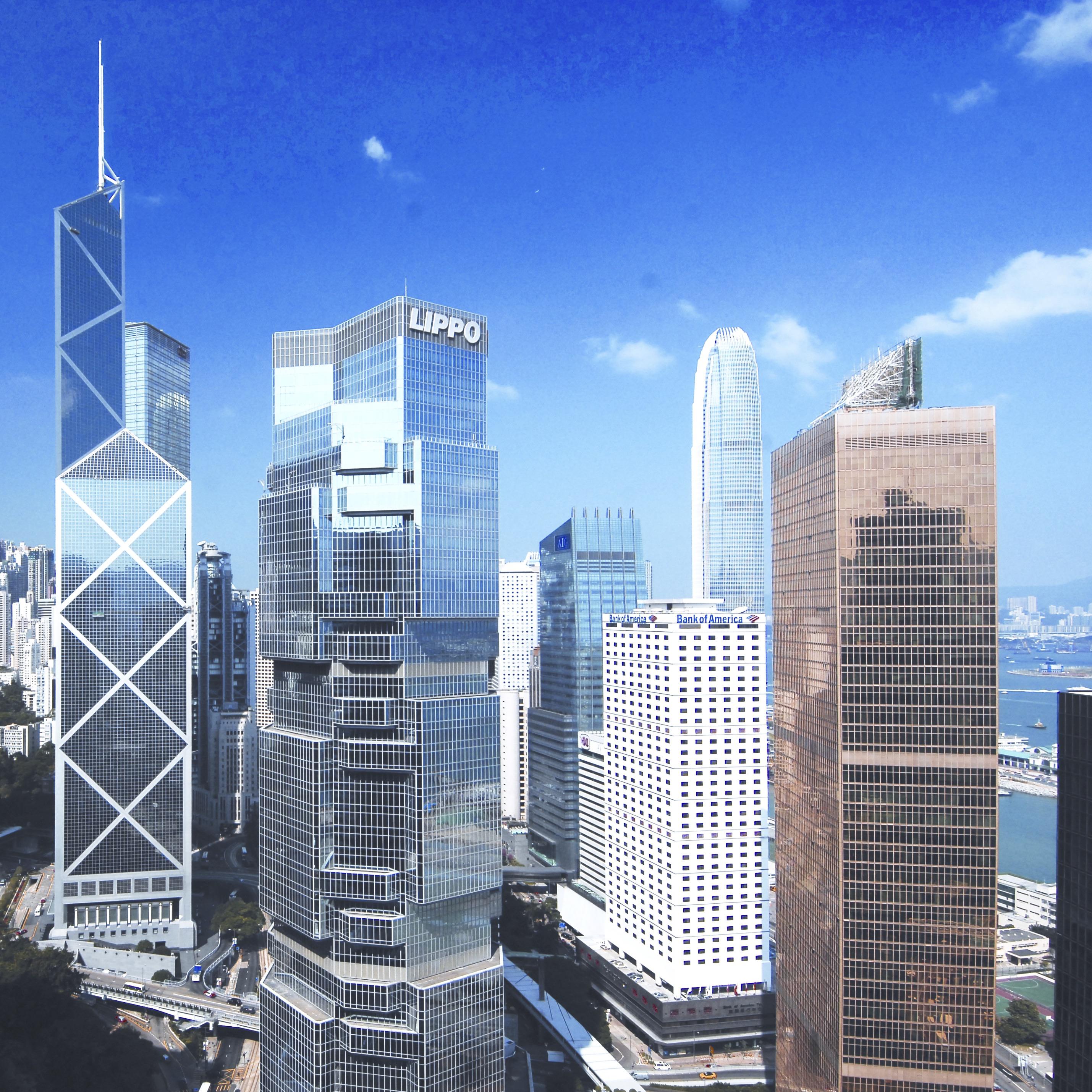 [Building] Lippo Centre, Hong Kong | Scrolller