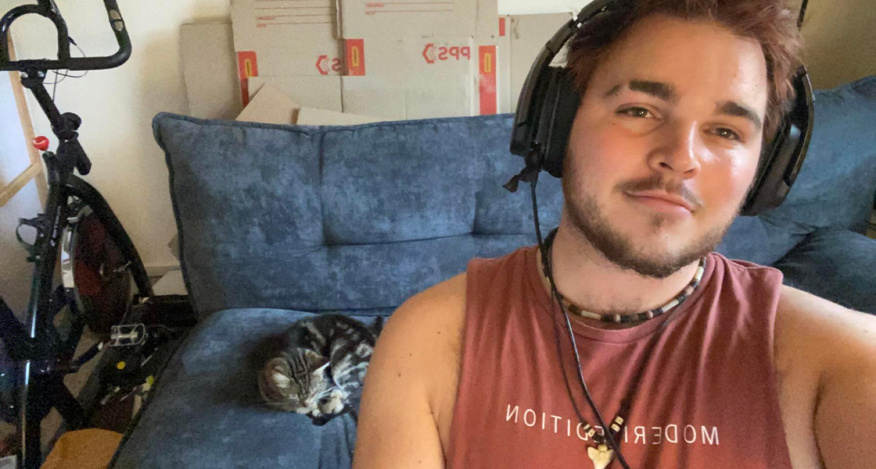Cats Are Cool But I Wouldn t Mind Having A Pup Of My Own Scrolller cats-are-cool-but-i-wouldn-t-mind-having-a-pup-of-my-own-scrolller