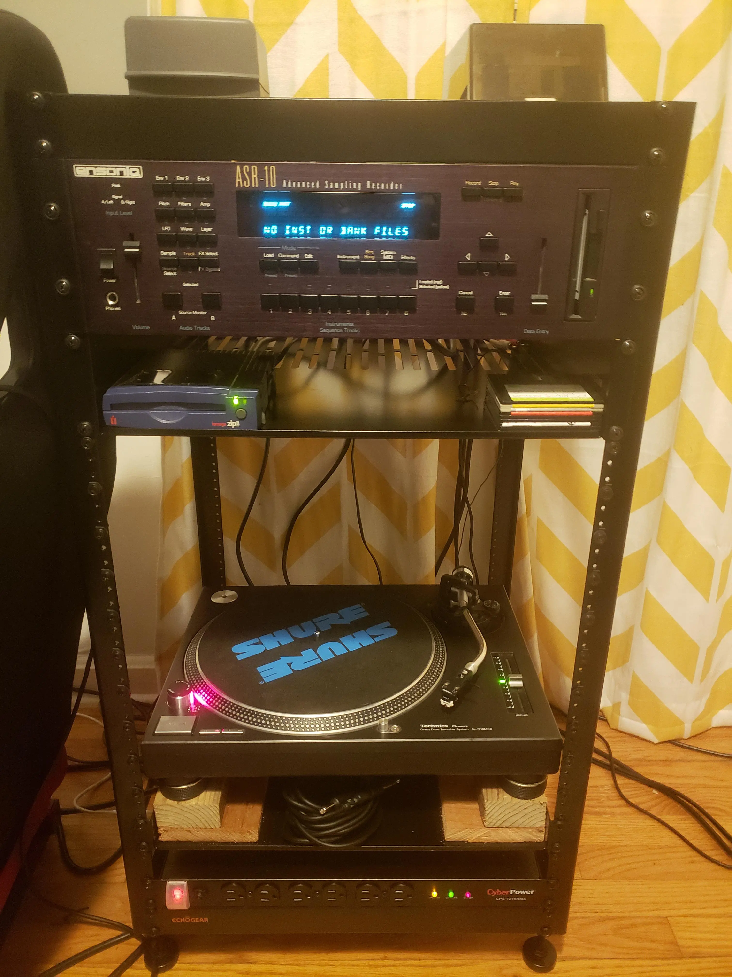 Scsi Driverack Cleaned up my rack and finally got a scsi zip drive. This is a tower of ...