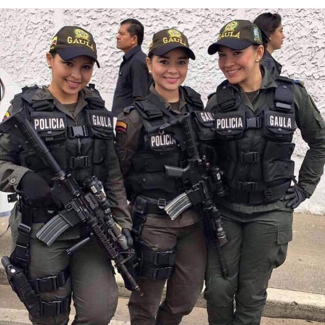 Colombian Girls Scrolller