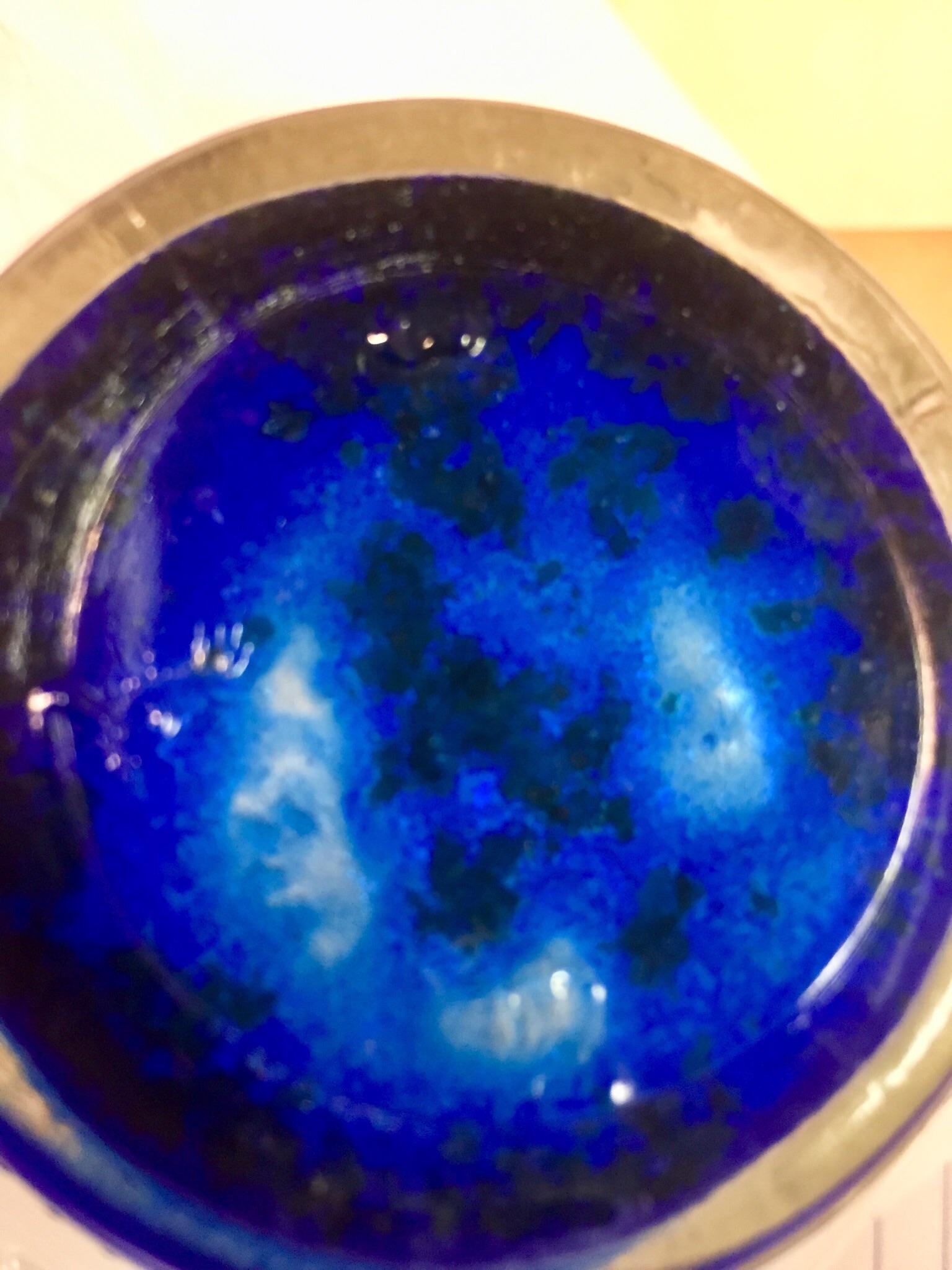 Copper Acetate (crystalline metal salt) Scrolller