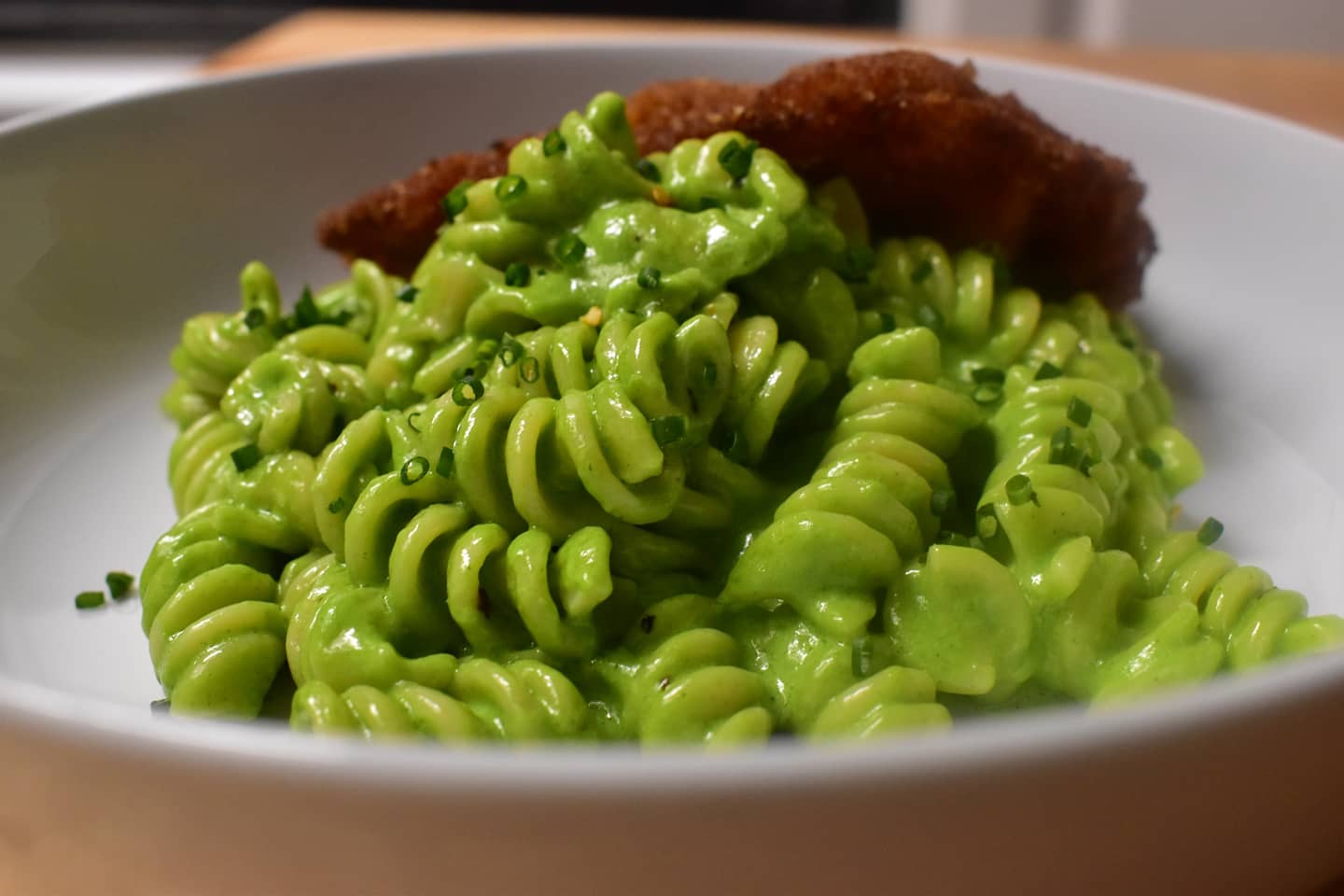 Creamy pesto and chicken milanese for lunch Scrolller