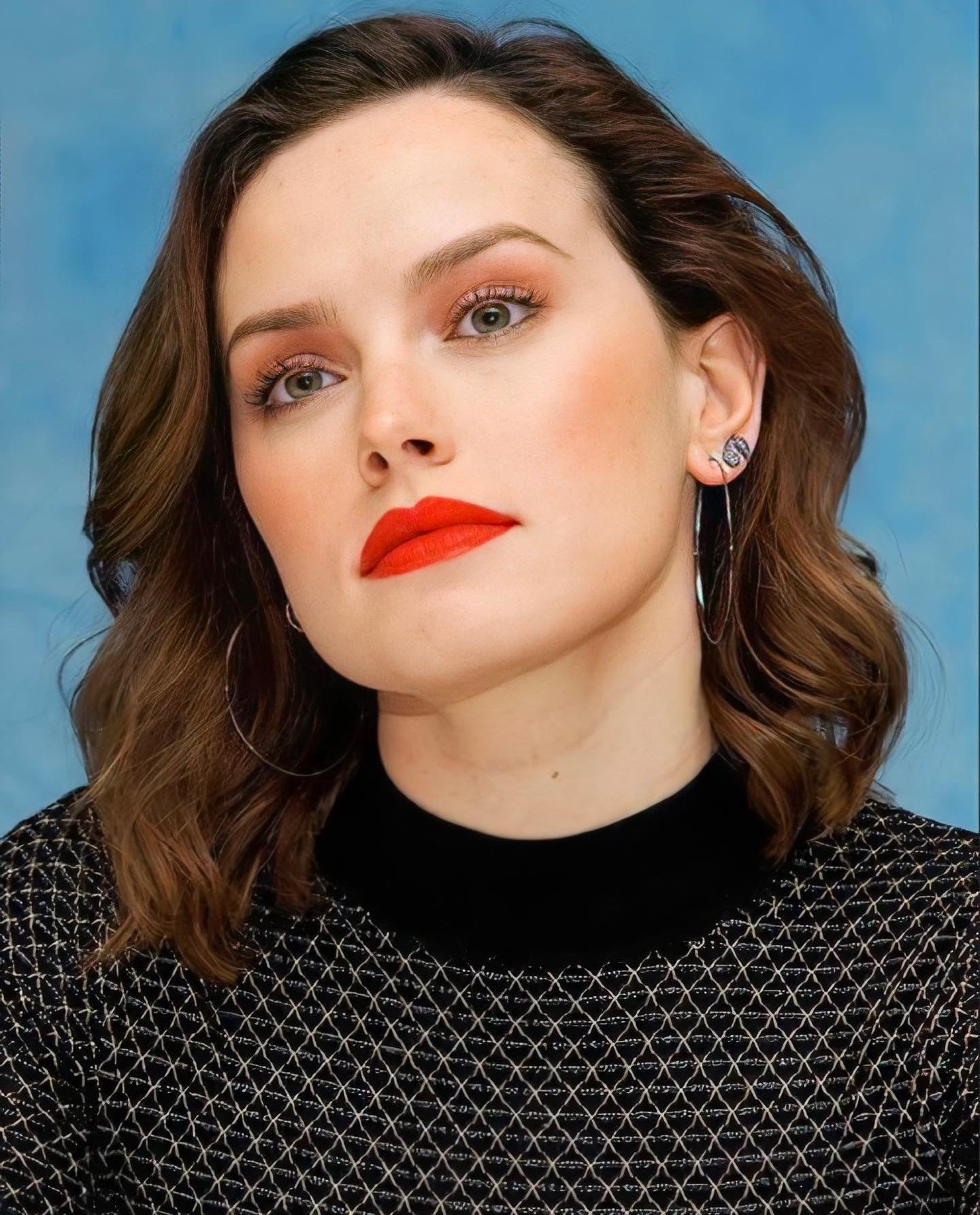 Daisy Ridley Scrolller