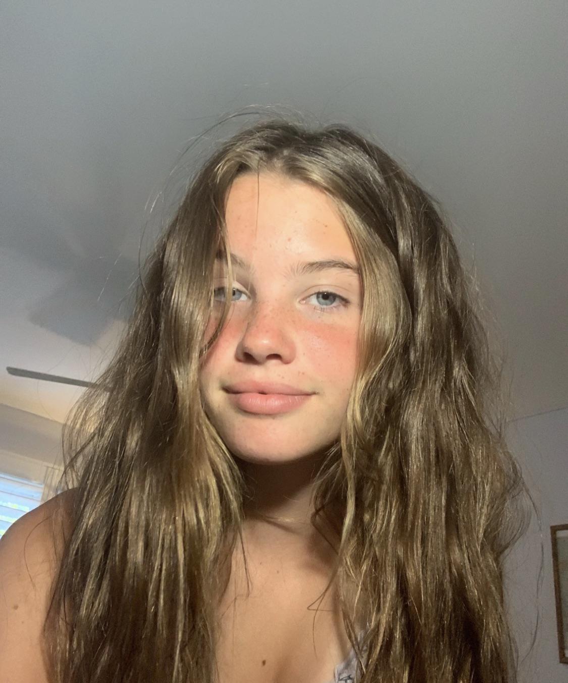 Do You Think My Sister Is Hot 🥵 Scrolller