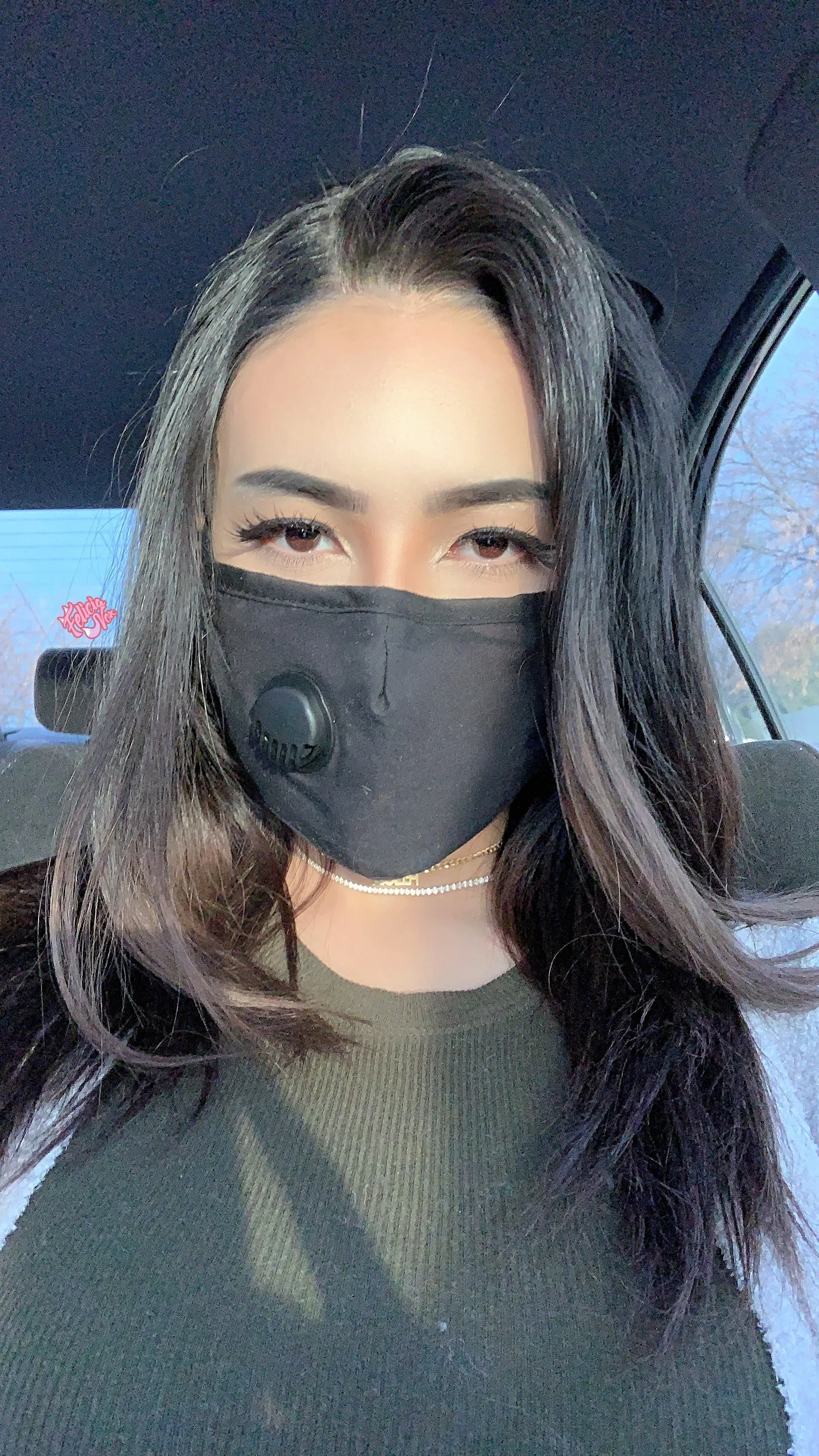 Don't forget to wear your mask! [OC][F] | Scrolller
