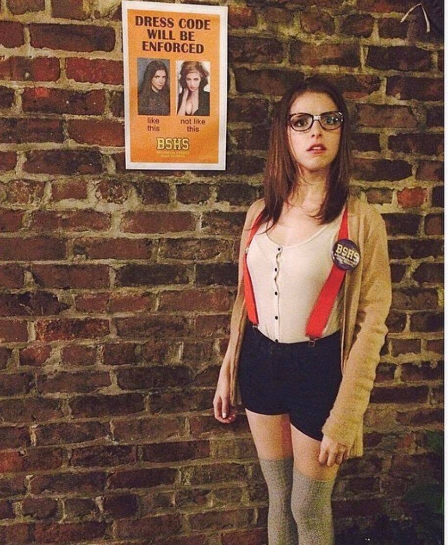 Dress code violation! Scrolller