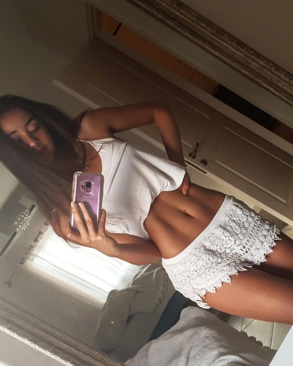 Eden Cohen | Scrolller