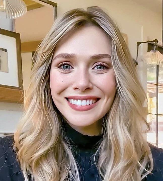 Elizabeth Olsen Just Before She Is About To Be Vigorously Pounded In A Bbc Gangbang Scrolller 2200