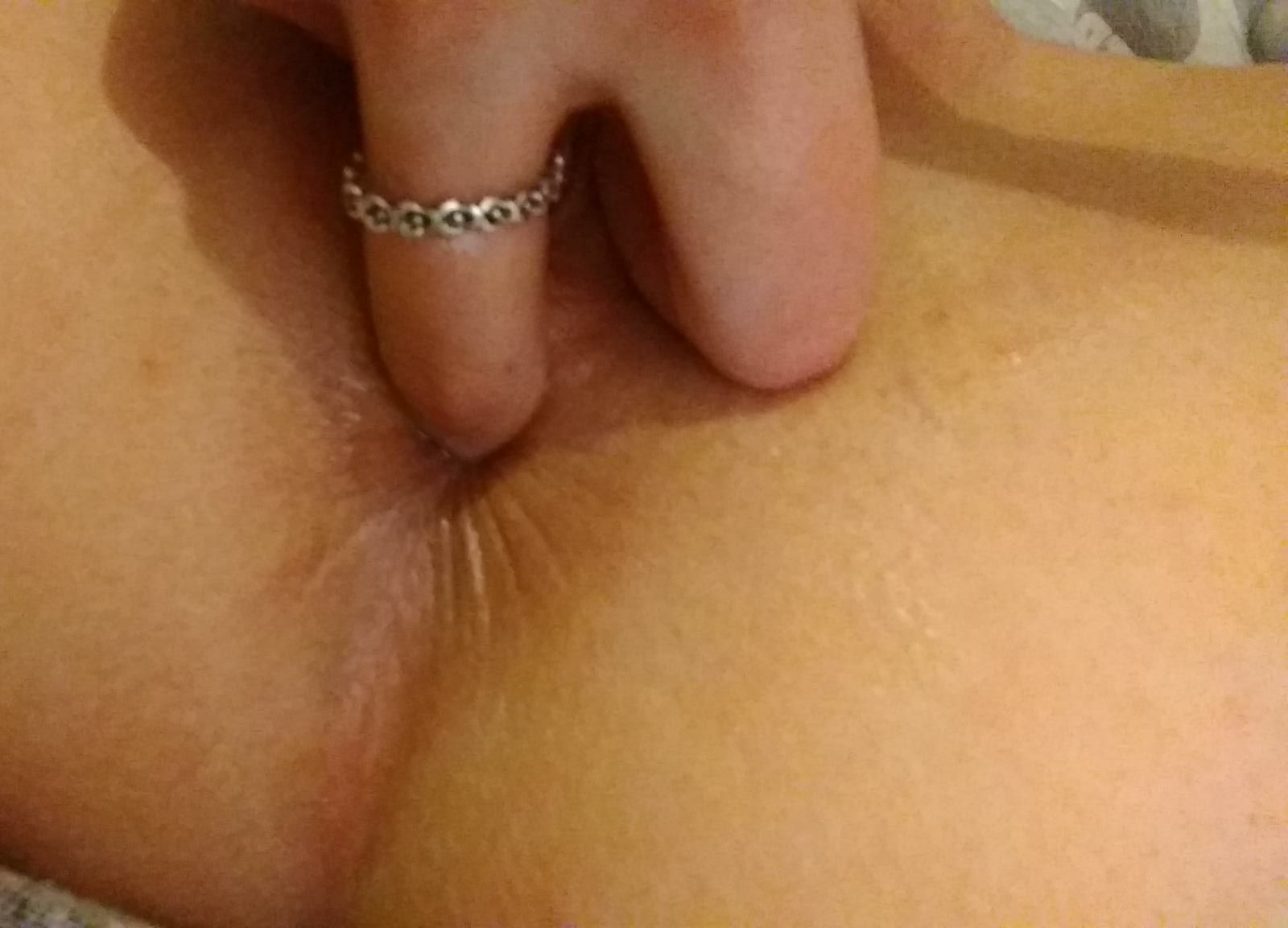 (f)isting my ass for bf